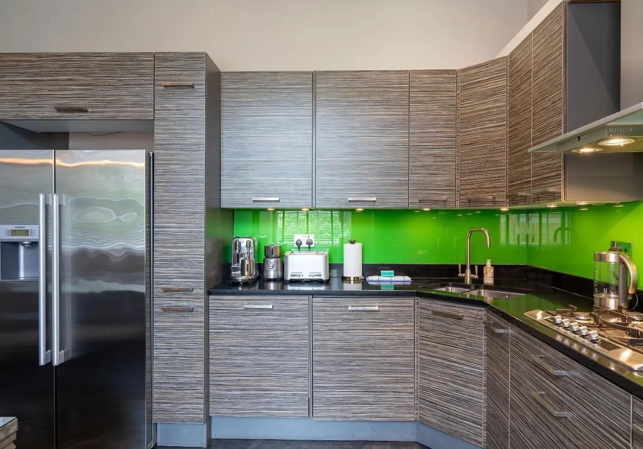 The Edinburgh Address - Castle View Apartment United Kingdom